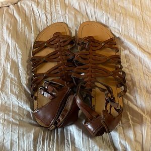 Brown straps sandals